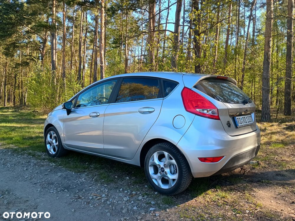 Ford Fiesta 1.25 Titanium - 4