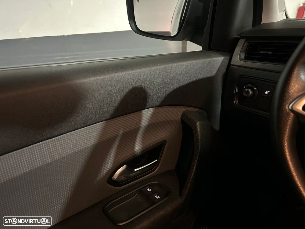 Renault Express Van 1.5 BlueDci Confort - 32