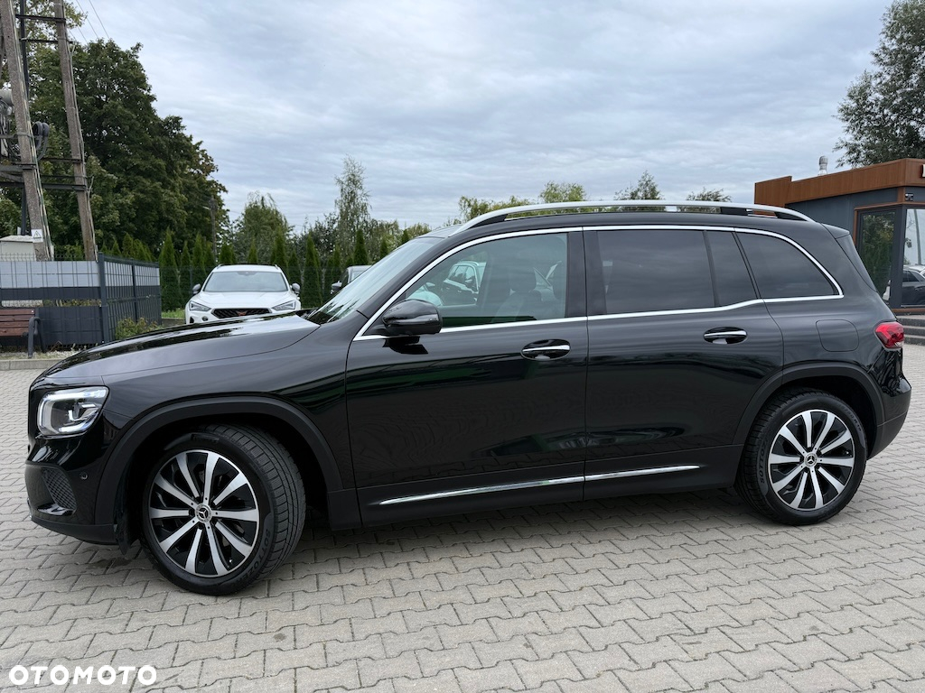 Mercedes-Benz GLB 220 d 4-Matic 8G-DCT - 2
