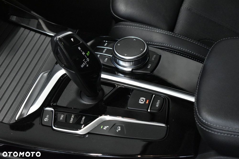 BMW X3 xDrive20d MHEV xLine sport - 18