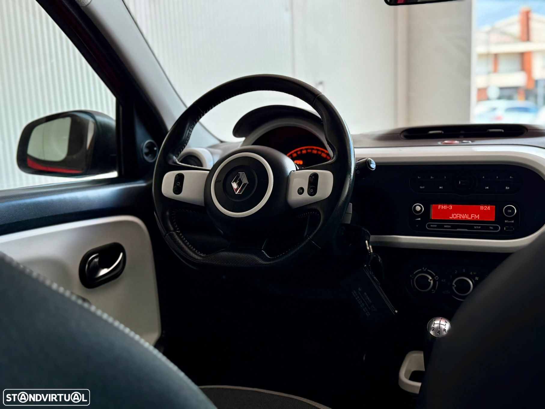 Renault Twingo 1.0 SCe Limited - 12