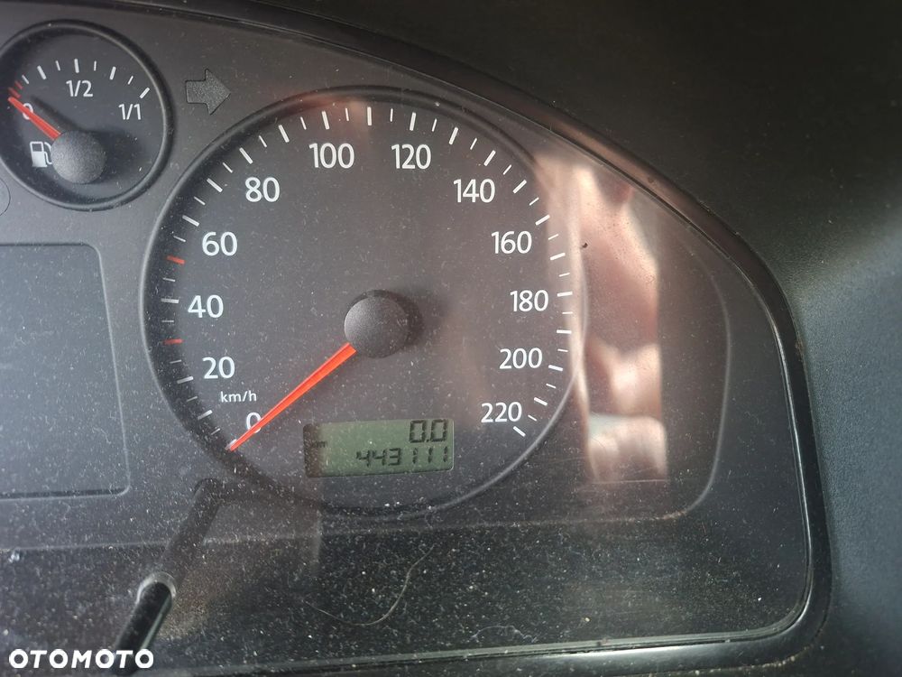 Volkswagen Transporter - 10