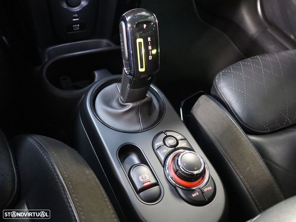 MINI 3 Portas Cooper SE Yours - 17