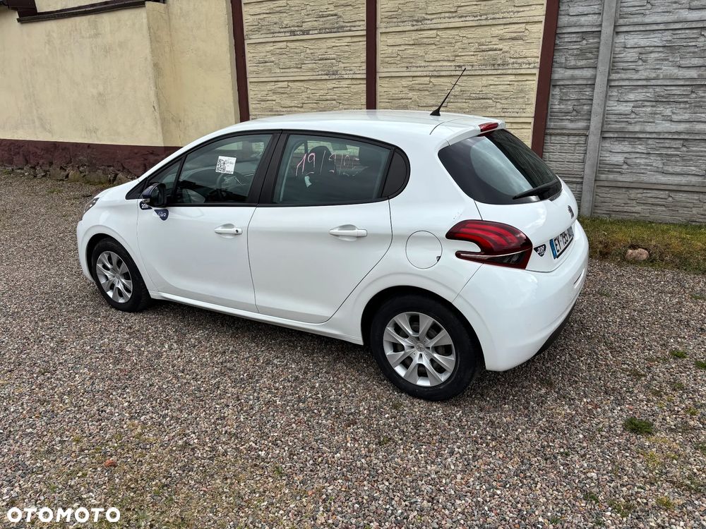 Peugeot 208 PureTech 68 Like - 4