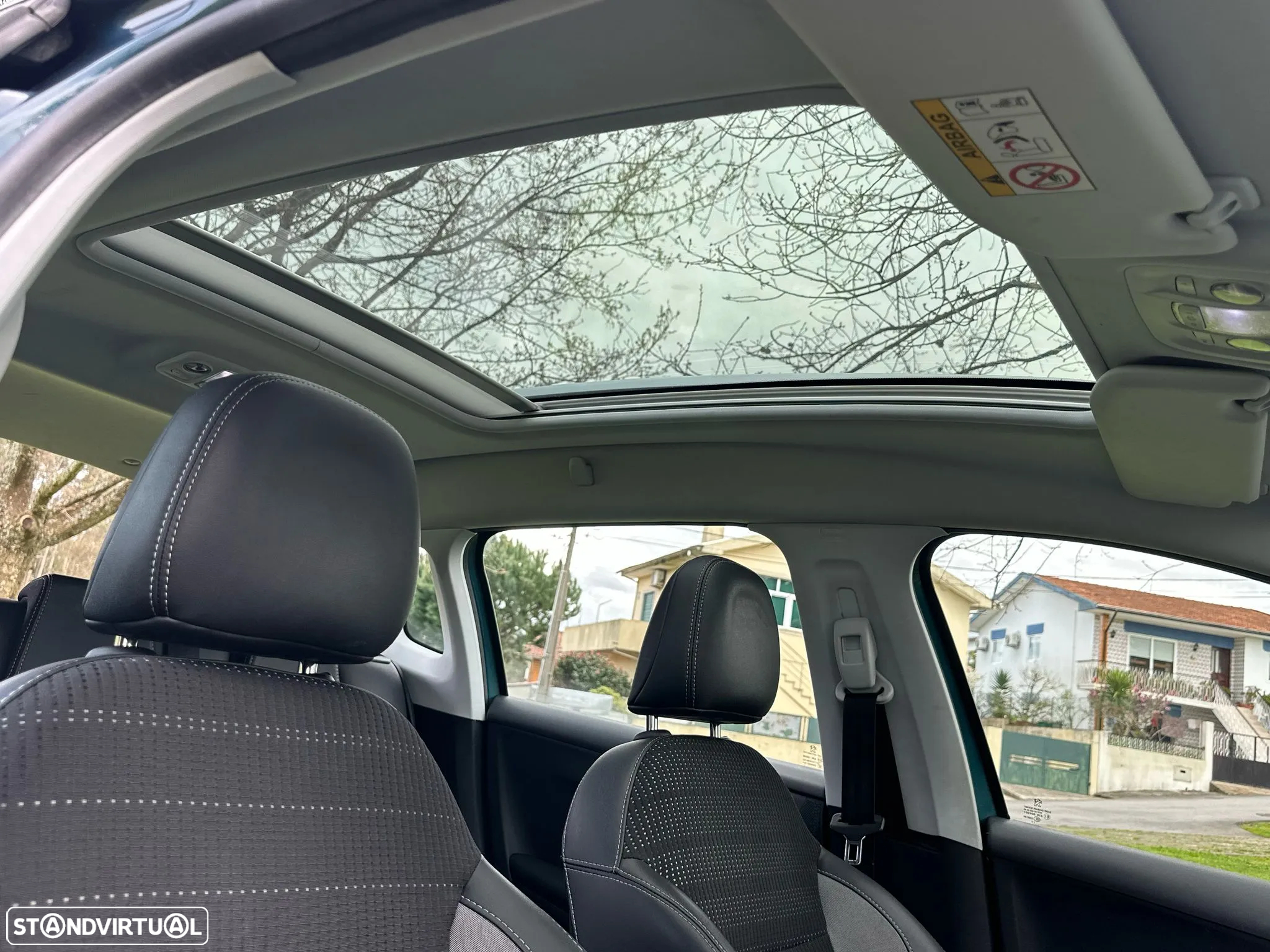 Peugeot 2008 1.6 BlueHDi Allure - 20