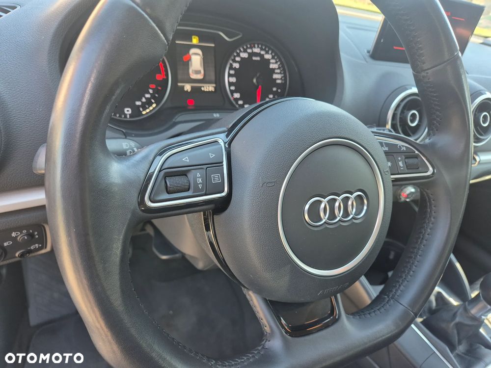 Audi A3 Sportback 1.4 TFSI Attraction - 23
