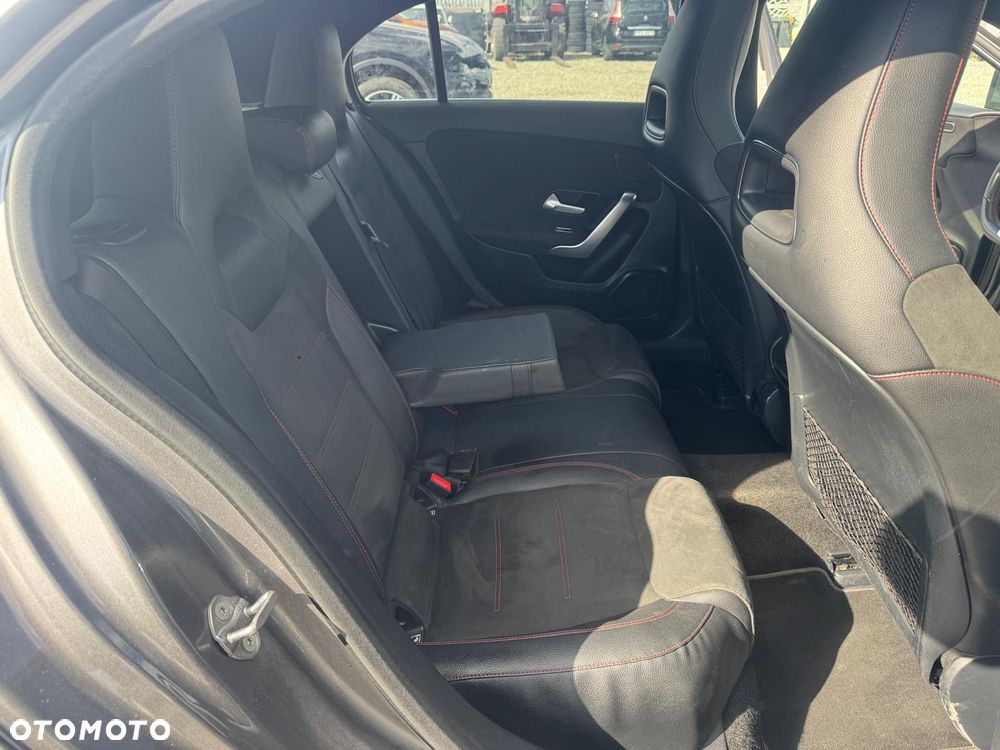 Mercedes-Benz Klasa A 180 d 7G-DCT AMG Line - 11