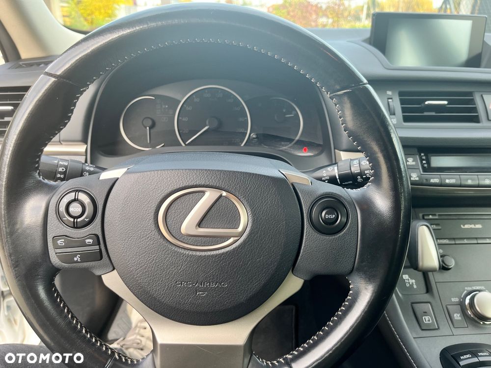 Lexus CT - 6