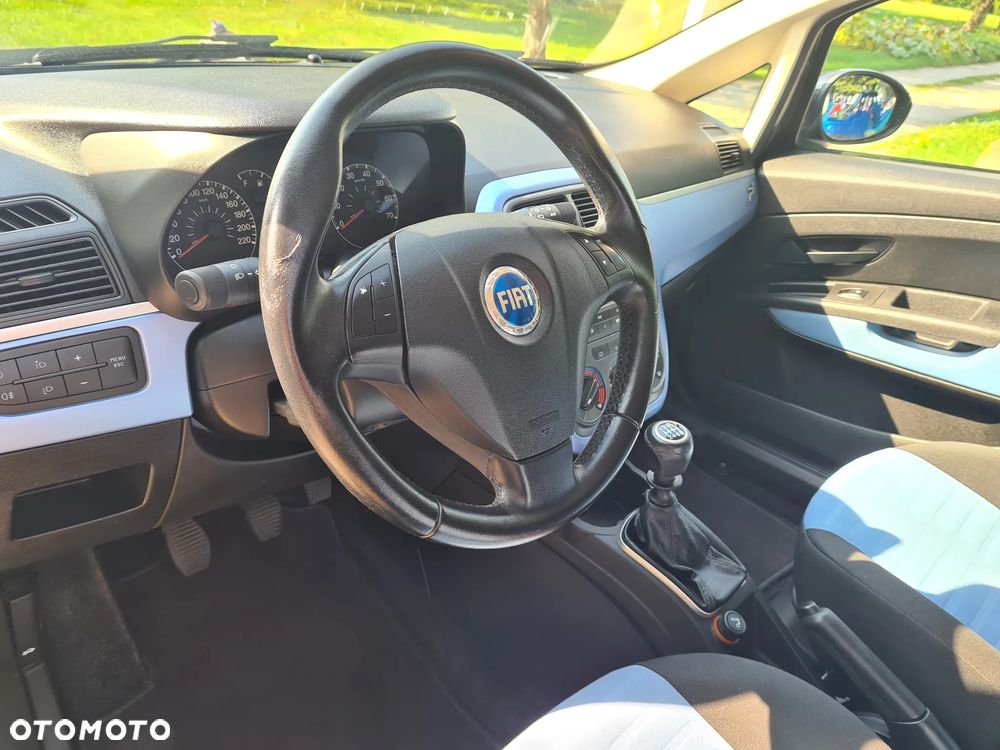 Fiat Punto 1.4 16V Dynamic - 3