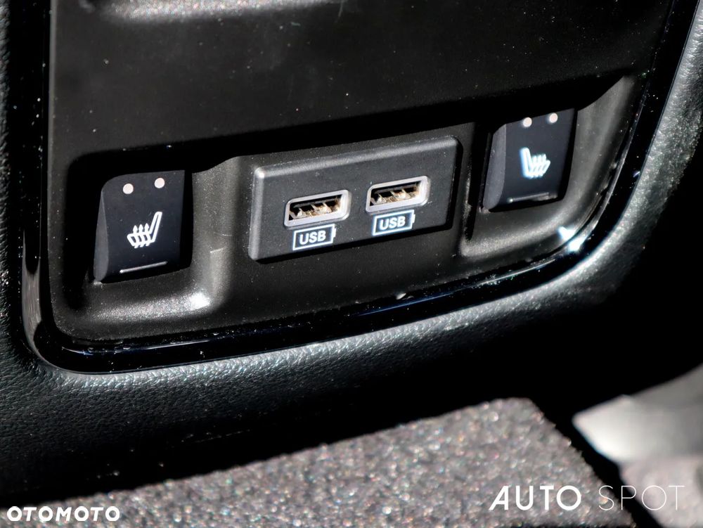 Jeep Grand Cherokee 6.4 V8 SRT8 - 39
