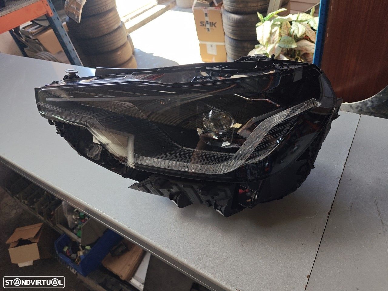 Farol Frente Esquerdo / Otica Esquerda Bmw 2 G87 M2 8083635-07 Zkw 147 - 1