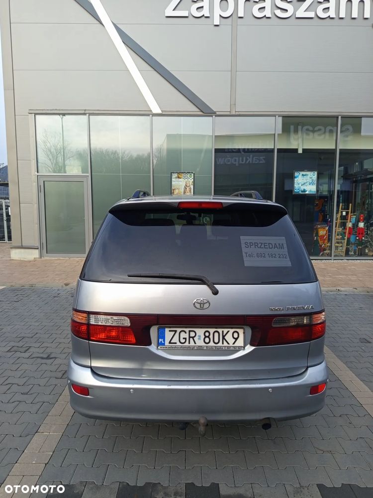 Toyota Previa - 6