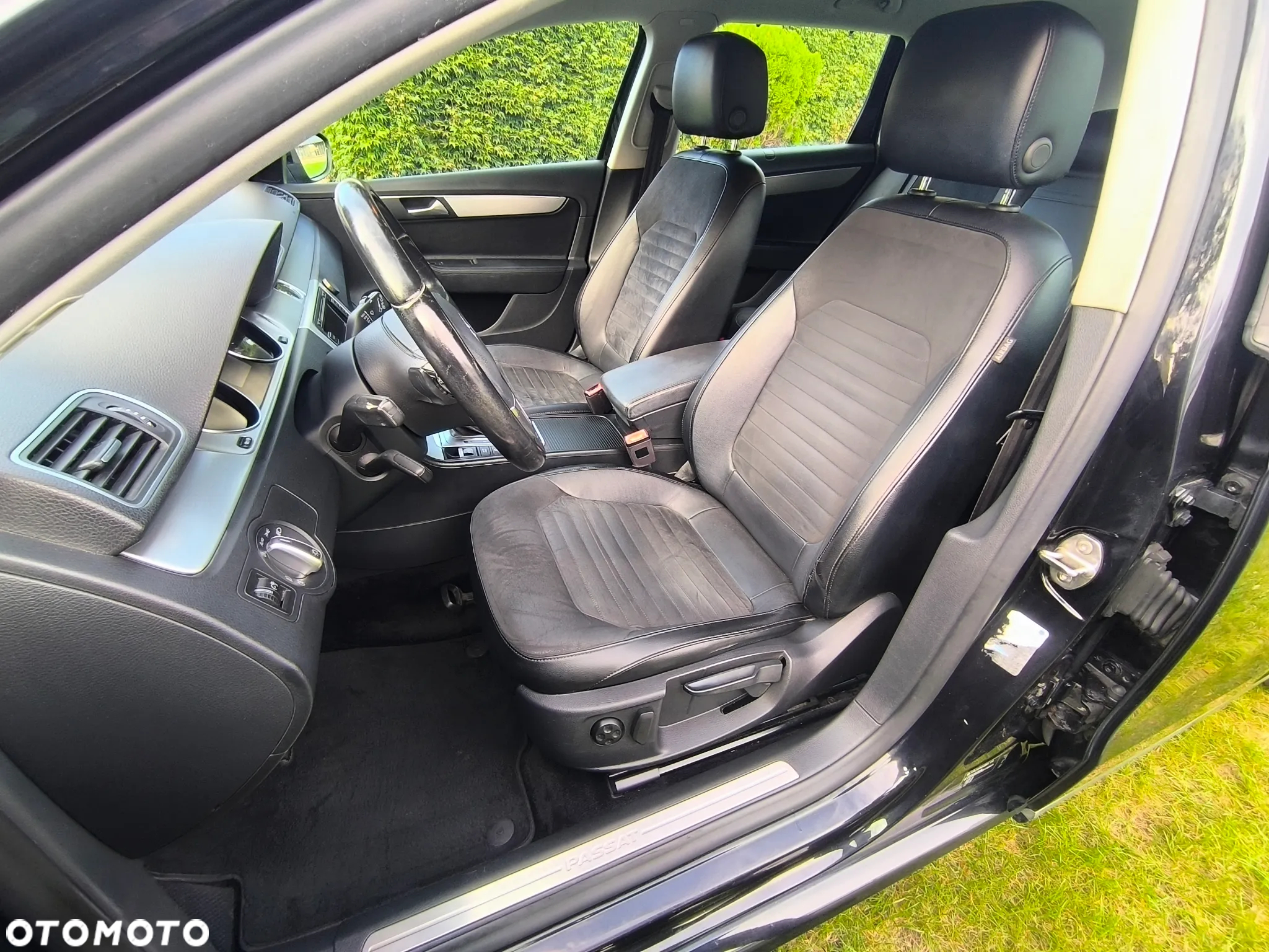 Volkswagen Passat 2.0 TDI Highline DSG - 13