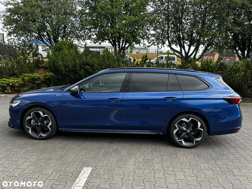 Skoda Superb 2.0 TDI SCR 4x4 Sportline DSG - 10