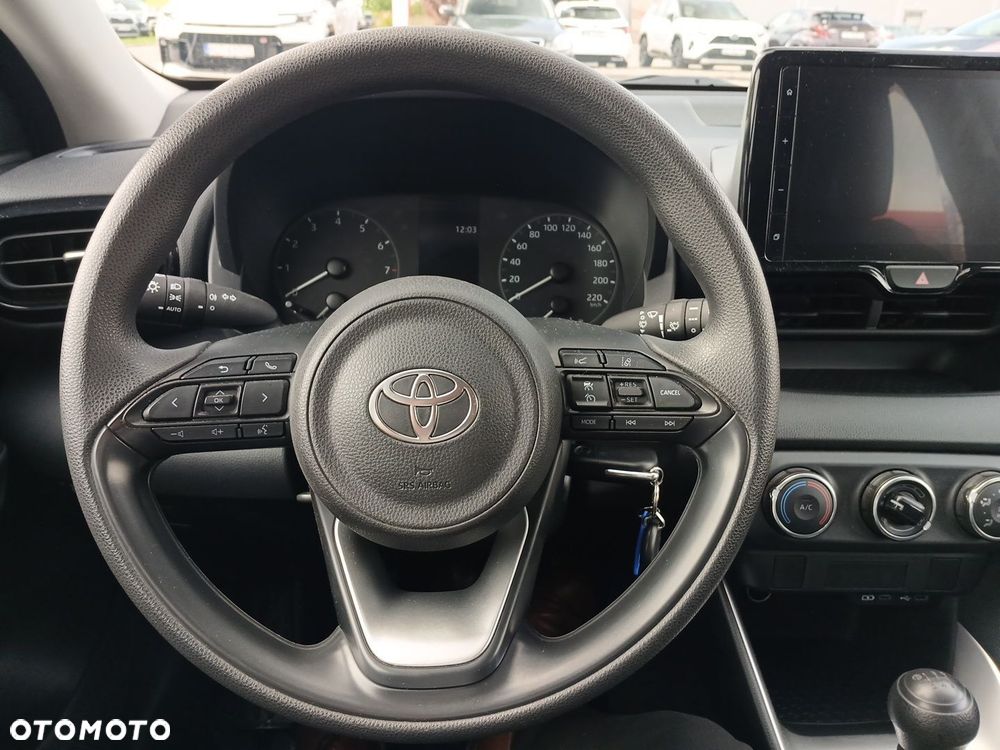 Toyota Yaris 1.5 Active - 17