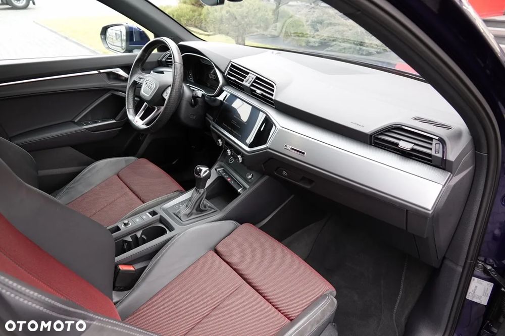 Audi Q3 35 TDI S tronic - 28