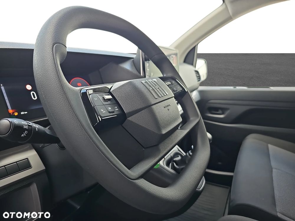 Fiat Scudo BRYGADOWY 6-cio osobowy - 30