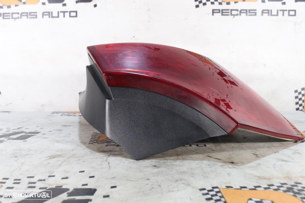 Farolim Esquerdo Bmw 1 (E87)  63217181297 / 7181297 / Condutor Led - 4