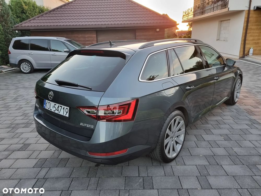 Skoda Superb 1.6 TDI DSG Style - 25