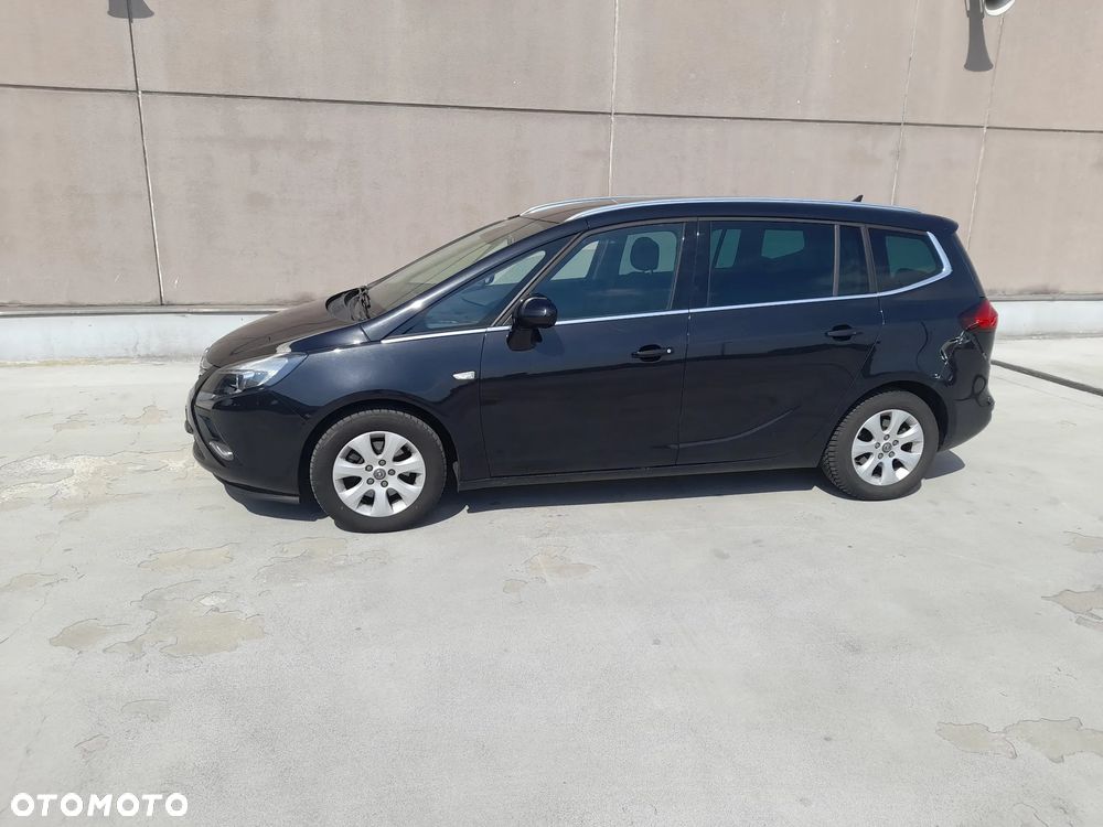 Opel Zafira - 1