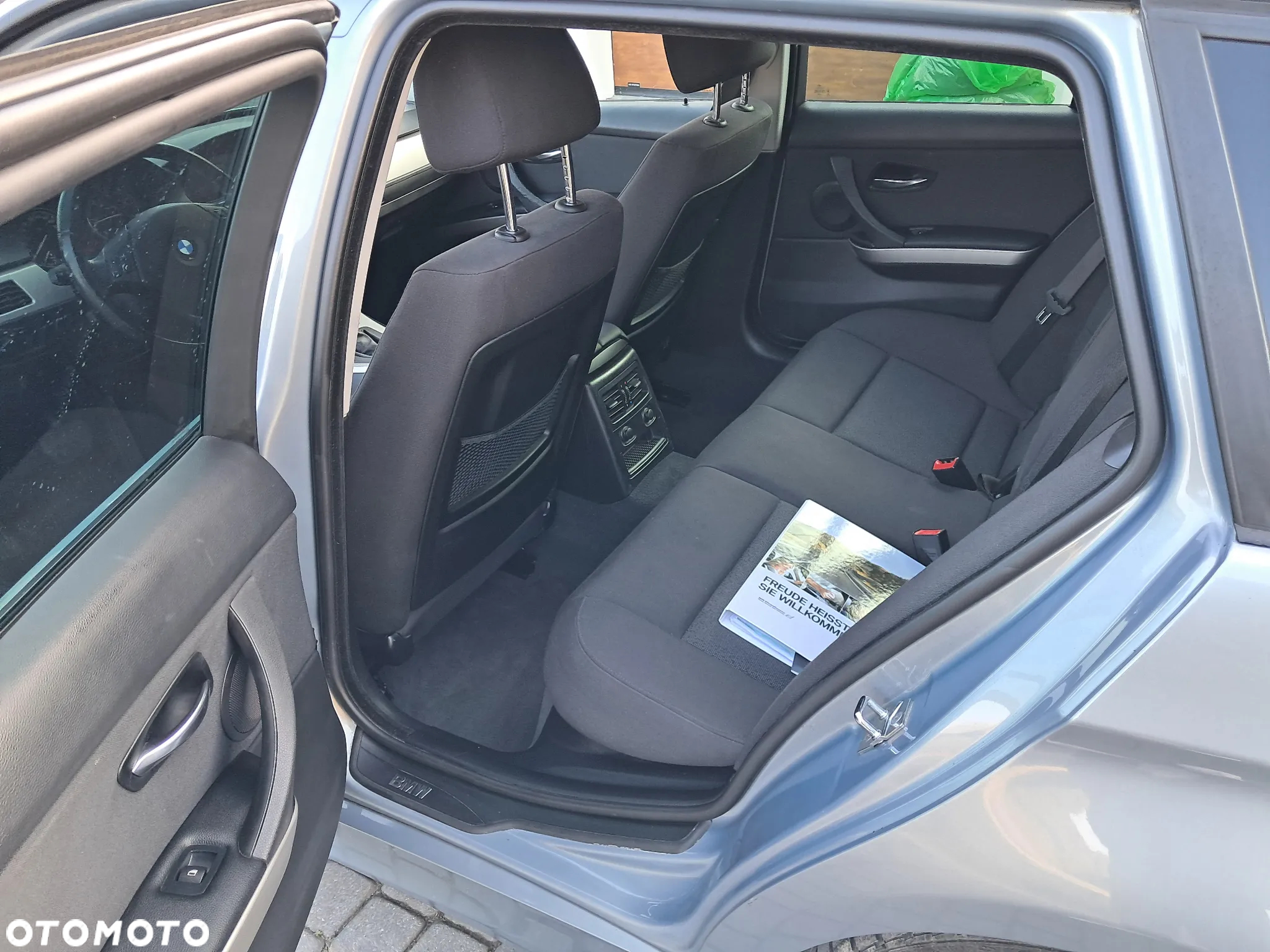 BMW Seria 3 - 22