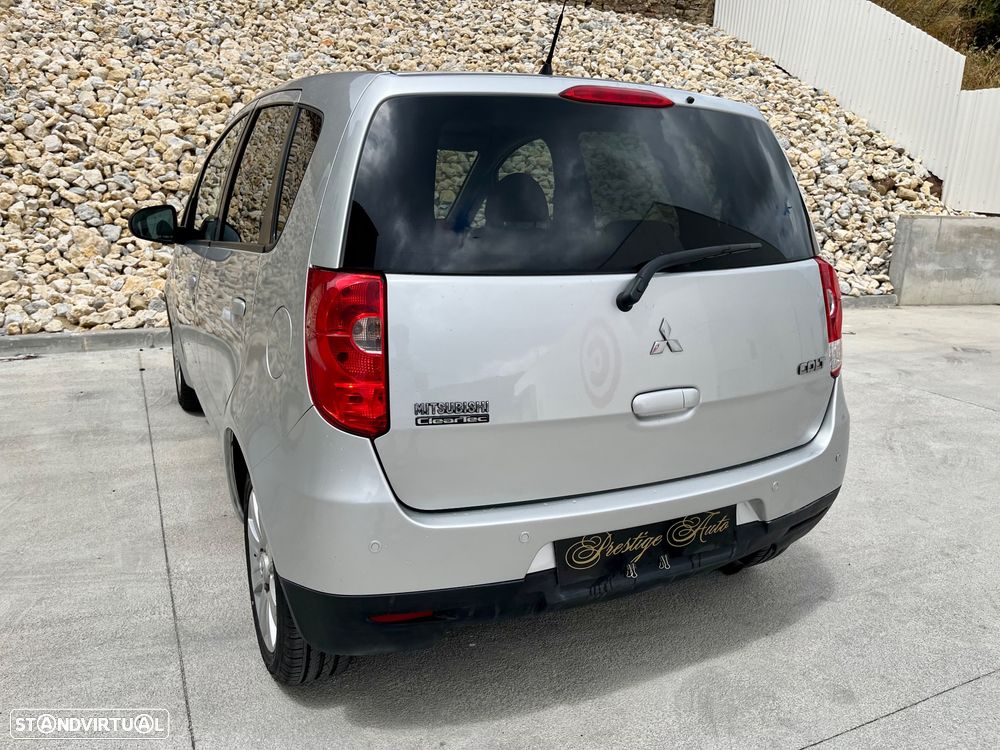 Mitsubishi Colt - 17