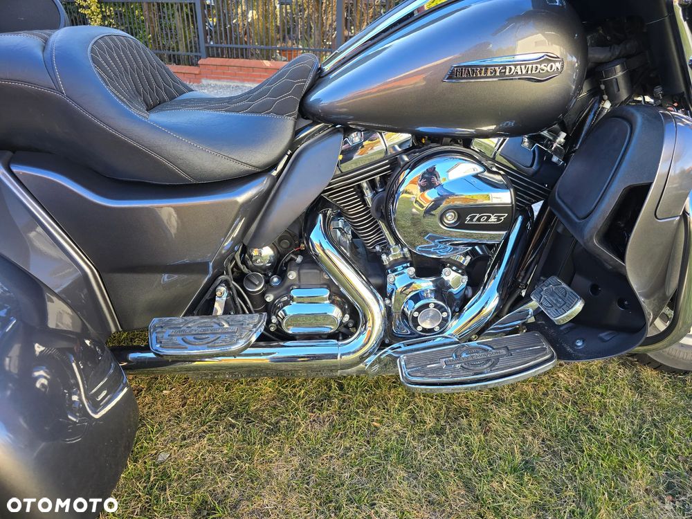 Harley-Davidson Tri Glide - 16