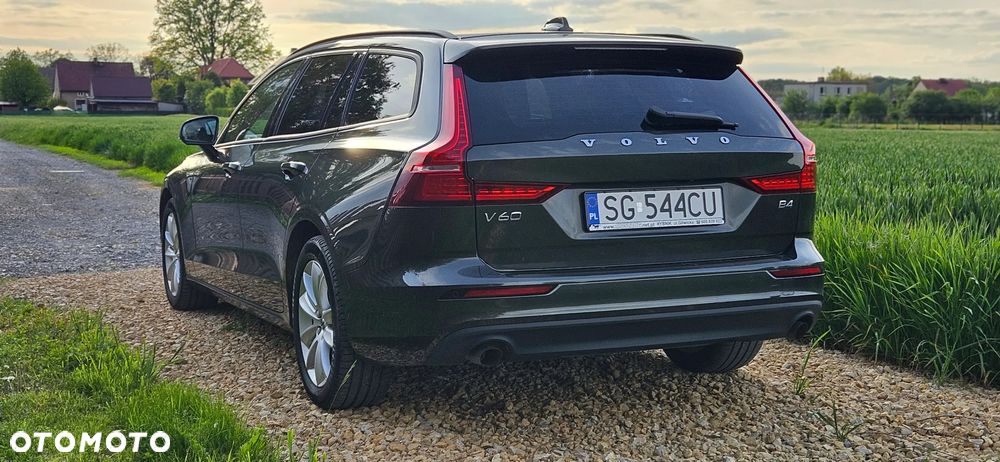Volvo V60 B4 D Geartronic Momentum - 12