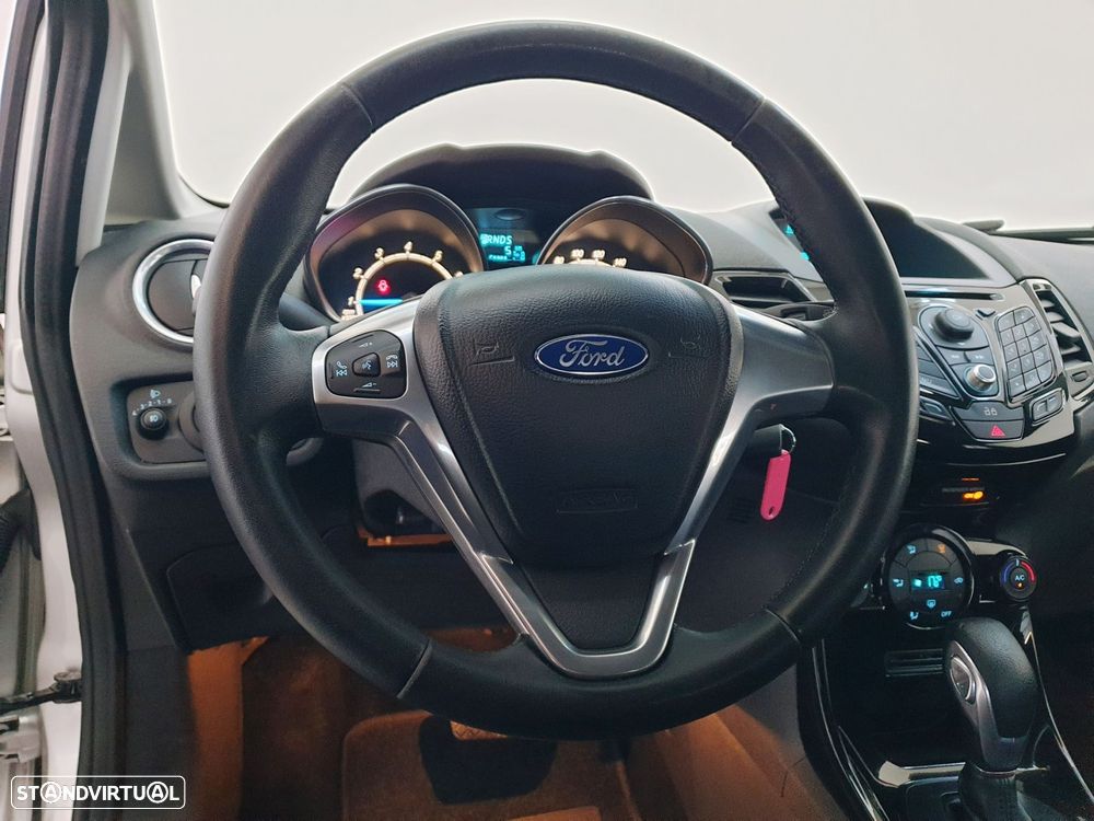 Ford Fiesta 1.0 T EcoBoost Titanium PowerShift - 13