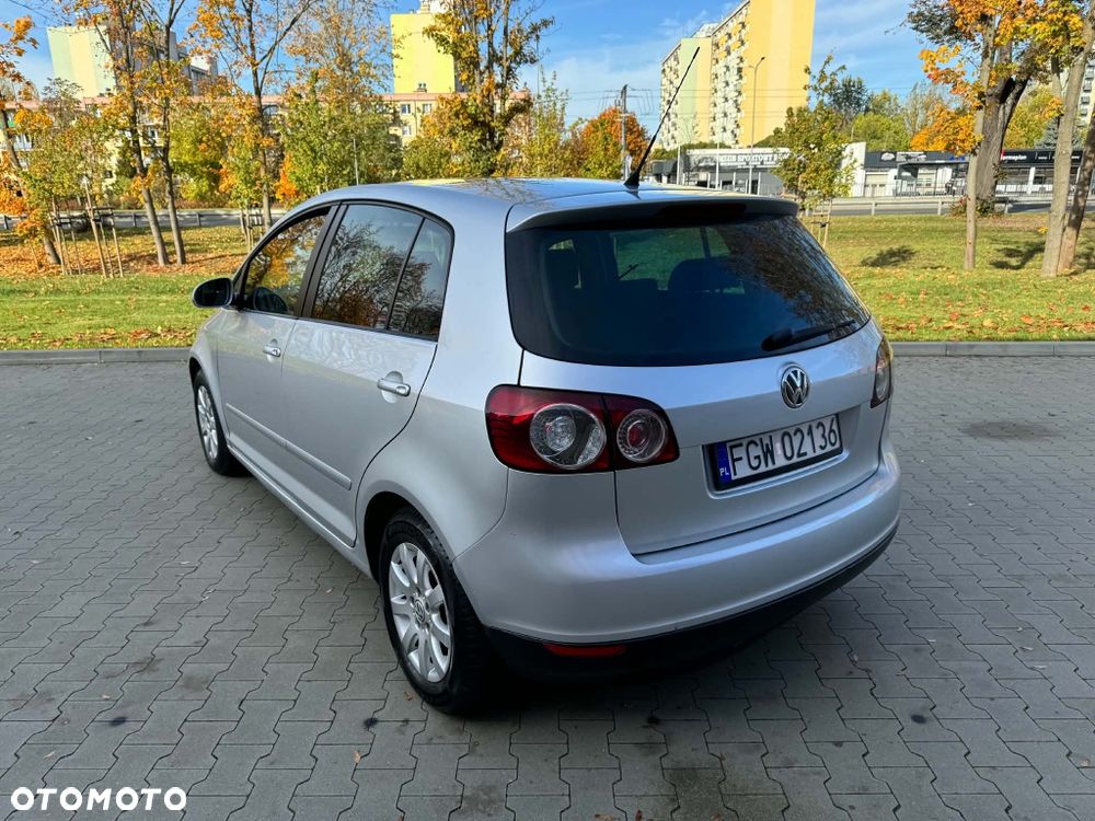 Volkswagen Golf Plus - 4