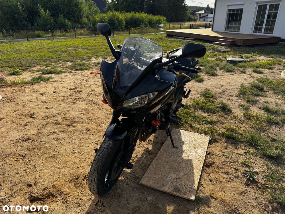 Yamaha FZ6 - 2