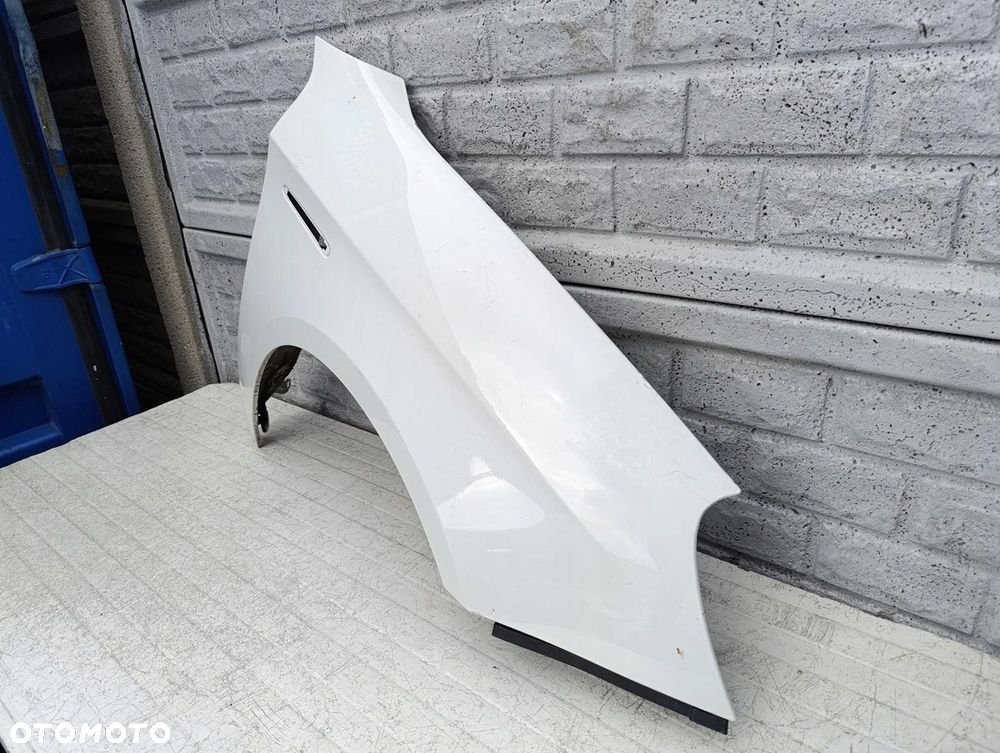 ALFA ROMEO GIULIETTA BŁOTNIK PRZEDNI PRAWY ORYGINAŁ - 2