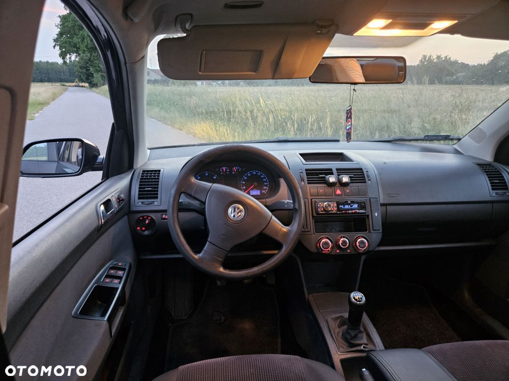 Volkswagen Polo - 6