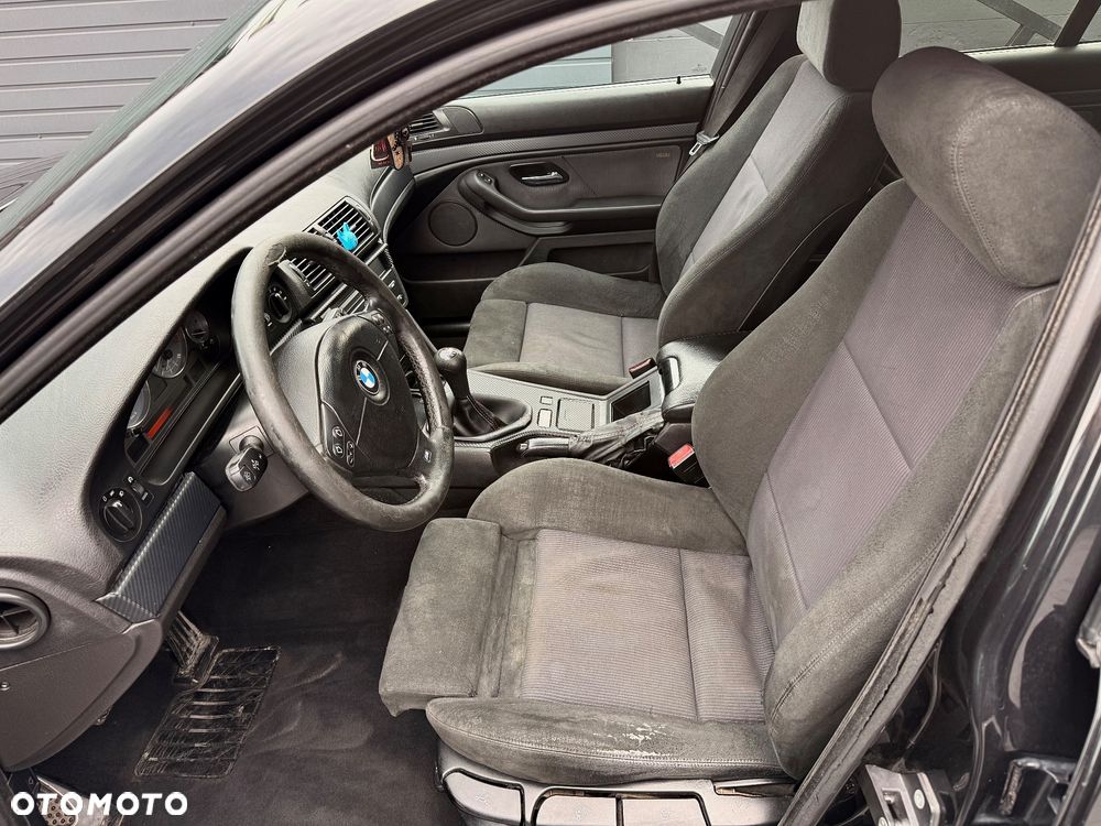 BMW Seria 5 525i - 18