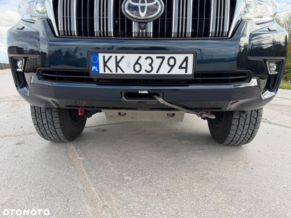 Toyota Land Cruiser - 9