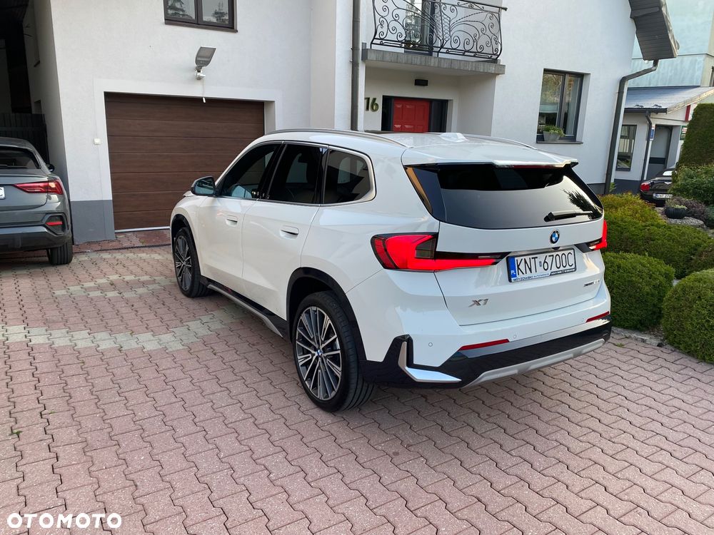 BMW X1 xDrive25i xLine - 5