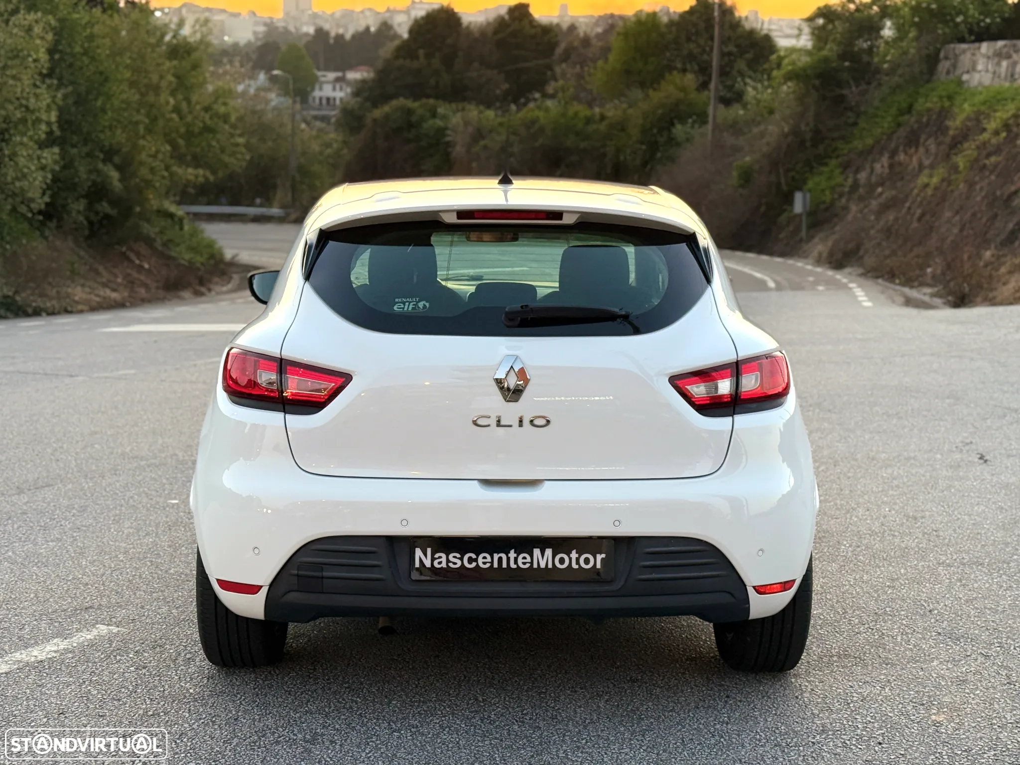 Renault Clio 0.9 TCe Limited Edition - 14