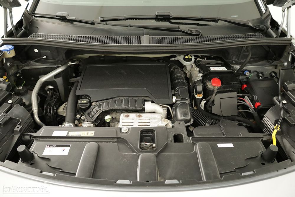 Peugeot 3008 1.2 PureTech GT EAT8 - 25