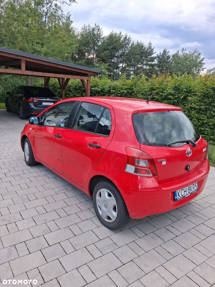 Toyota Yaris 1.0 Luna EU5 - 5
