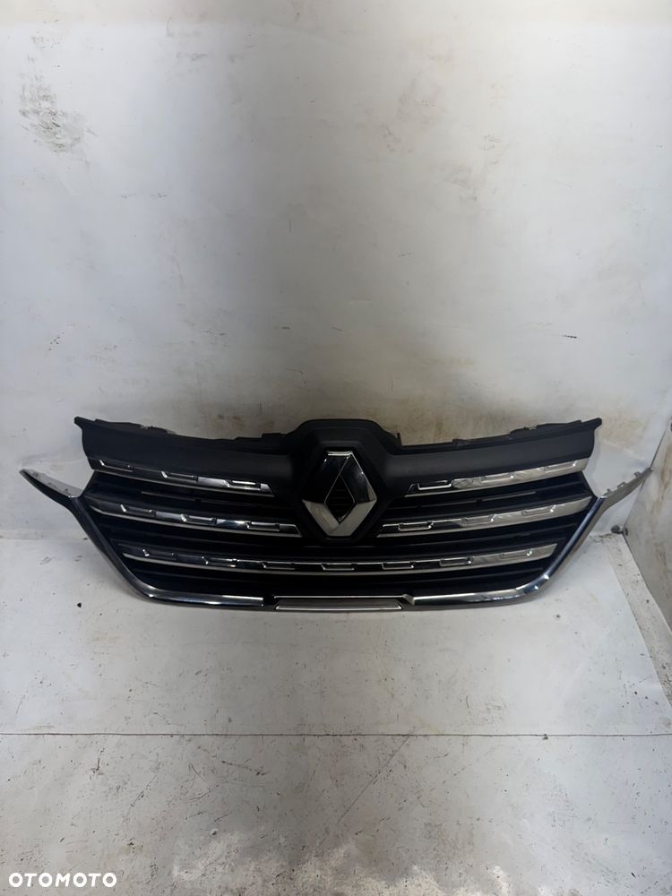 GRILL/ ATRAPA ZDERZAKA REANULT TRAFIC IV - 1