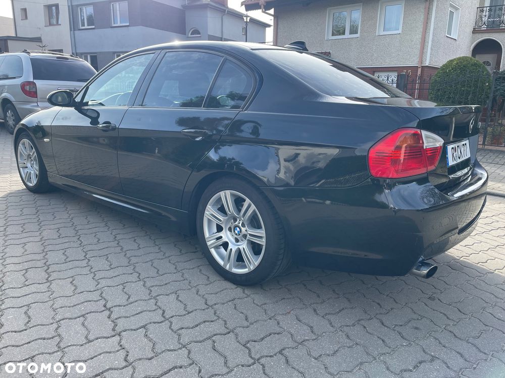 BMW Seria 3 320i - 8