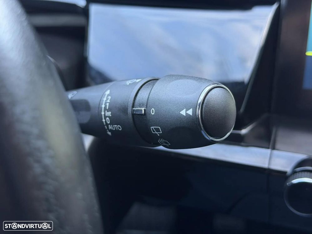 Peugeot 508 SW 1.6 Hybrid Allure e-EAT8 - 38
