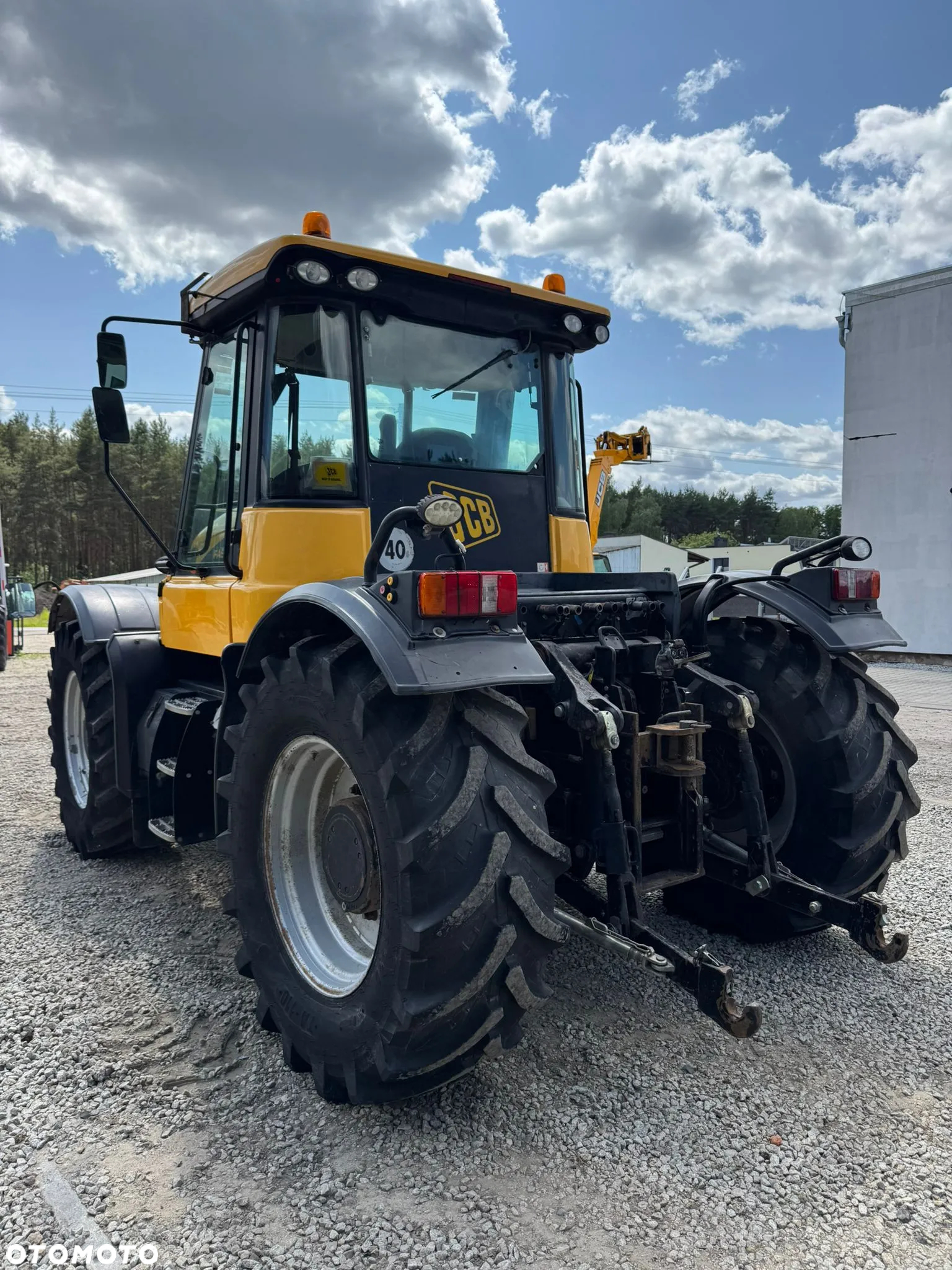 JCB FASTRAC - 5