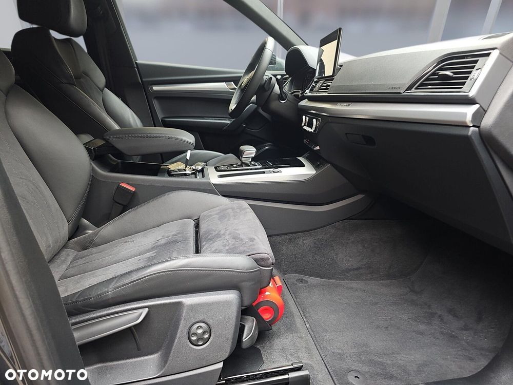 Audi Q5 Sportback - 11