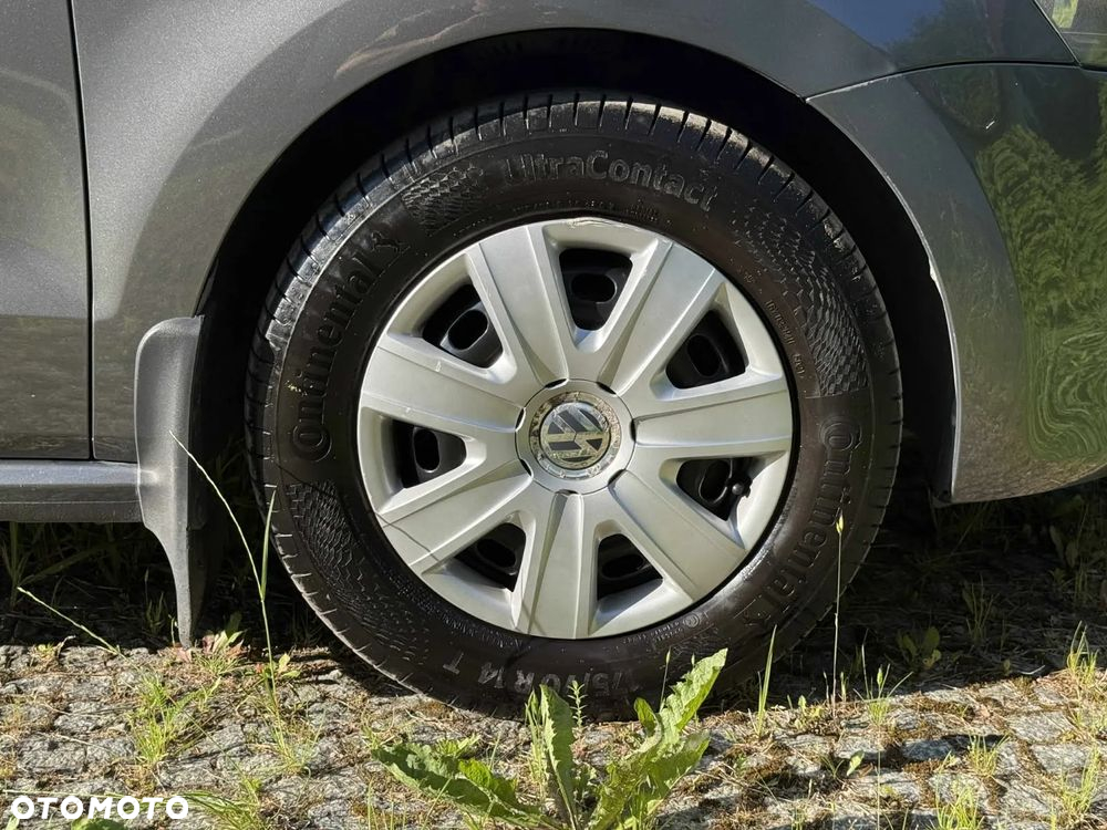 Volkswagen Polo 1.4 16V Trendline - 12