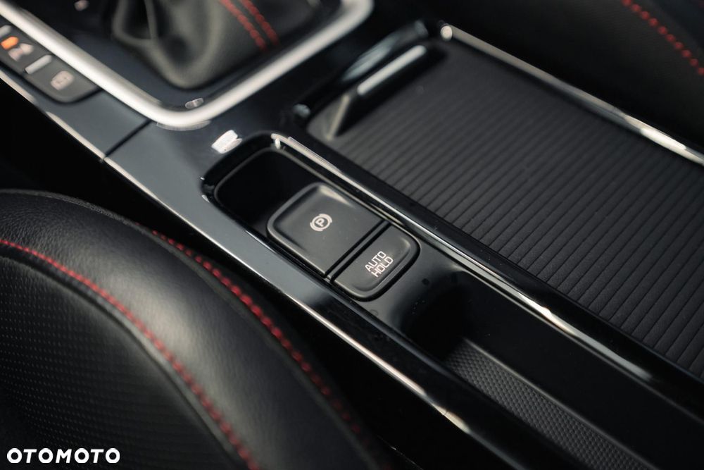 Kia ProCeed 1.6 T-GDI GT DCT - 32