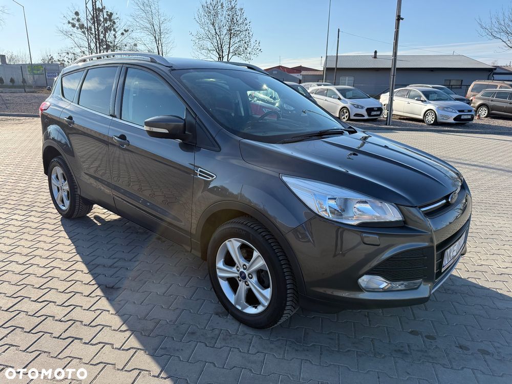 Ford Kuga 1.5 EcoBoost 2x4 Titanium - 13