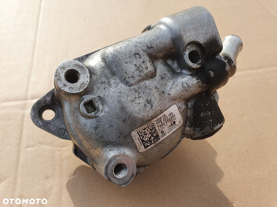 POMPA WSPOMAGANIA VW TOUAREG II Q7 PORSCHE CAYENNE 958 4.2TDI 7P5422153