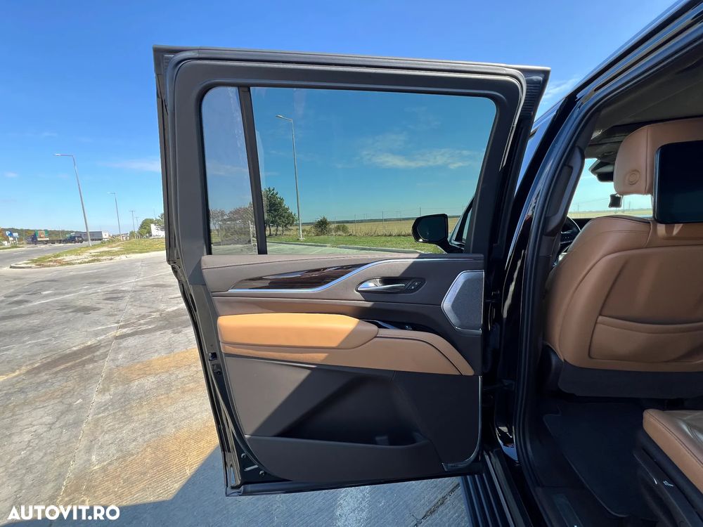 Cadillac Escalade 6.2 V8 ESV Platinum - 14