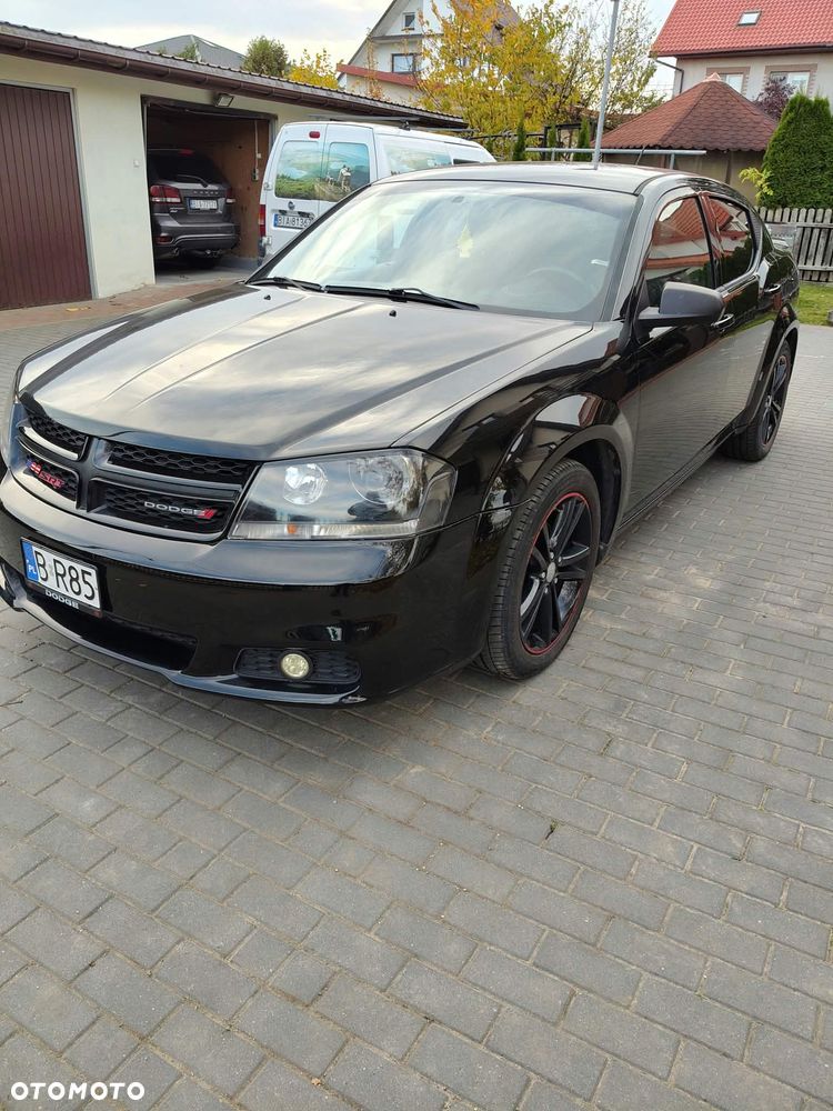 Dodge Avenger - 1